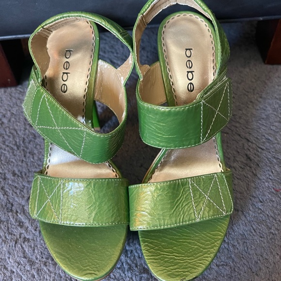 USED Bebe Womens wedge heels. Size 5 with 5 inch heel. - Picture 2 of 4